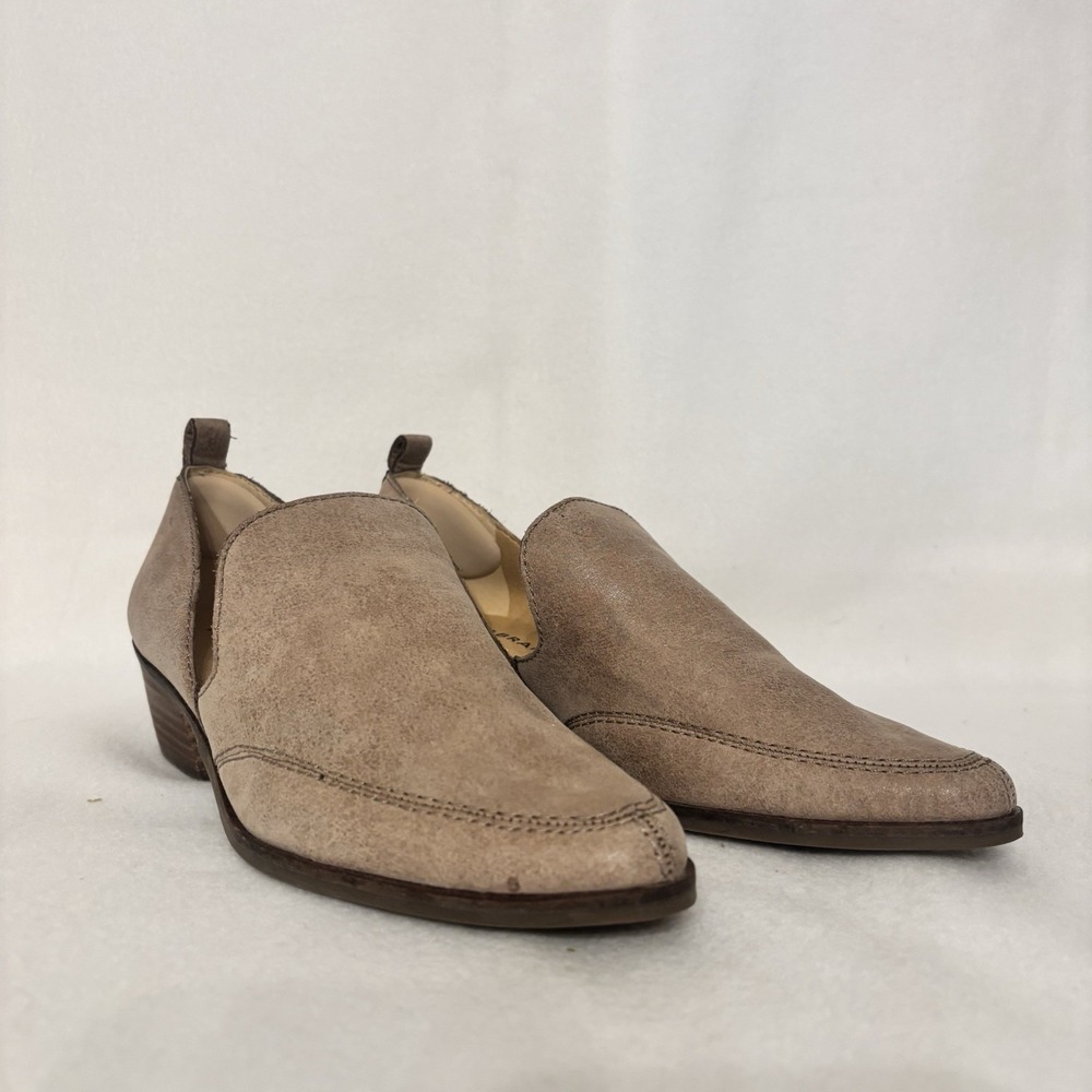 Lucky Brand Mahzan Leather Side Slit Slip On Pointed Toe Tan Loafers US 7 1/2M